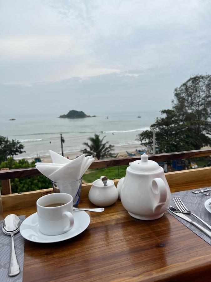 O2 Weligama Hotel & Spa Exteriör bild