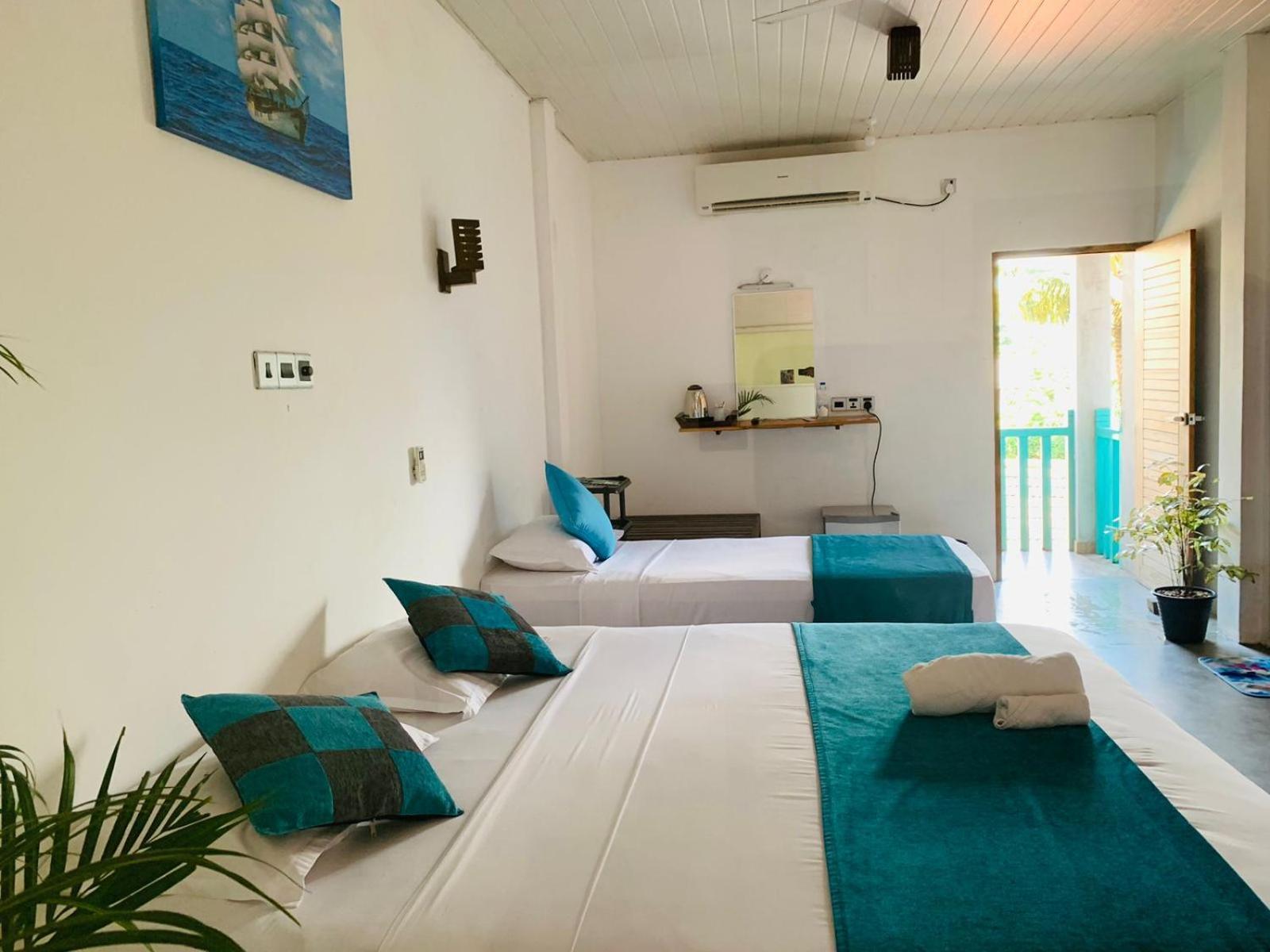 O2 Weligama Hotel & Spa Exteriör bild